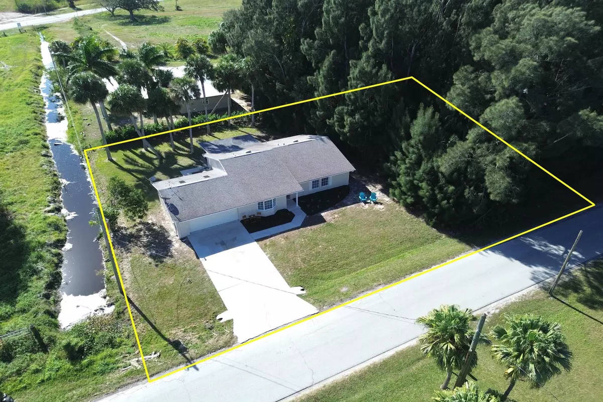 Sebastian, FL 32958,4605 87th ST