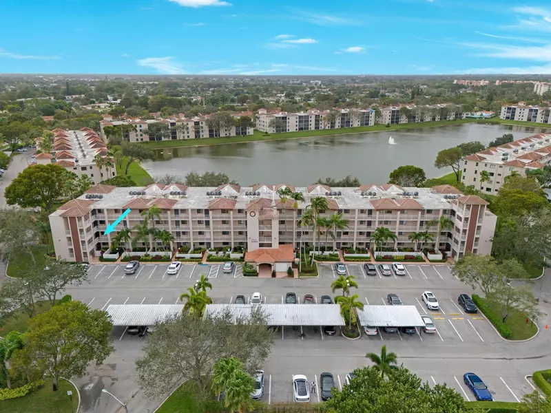 6093 Pointe Regal CIR 201, Delray Beach, FL 33484