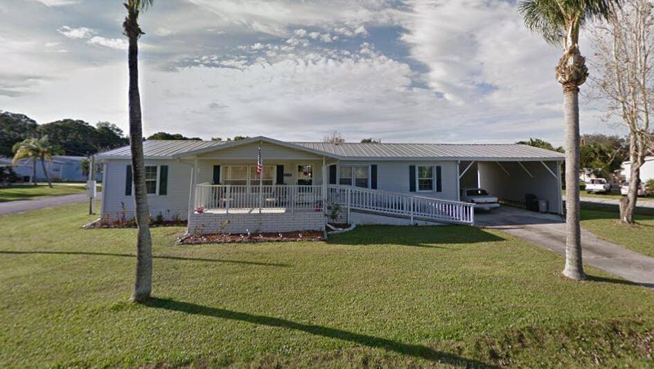 Stuart, FL 34997,6325 SE Colonial DR