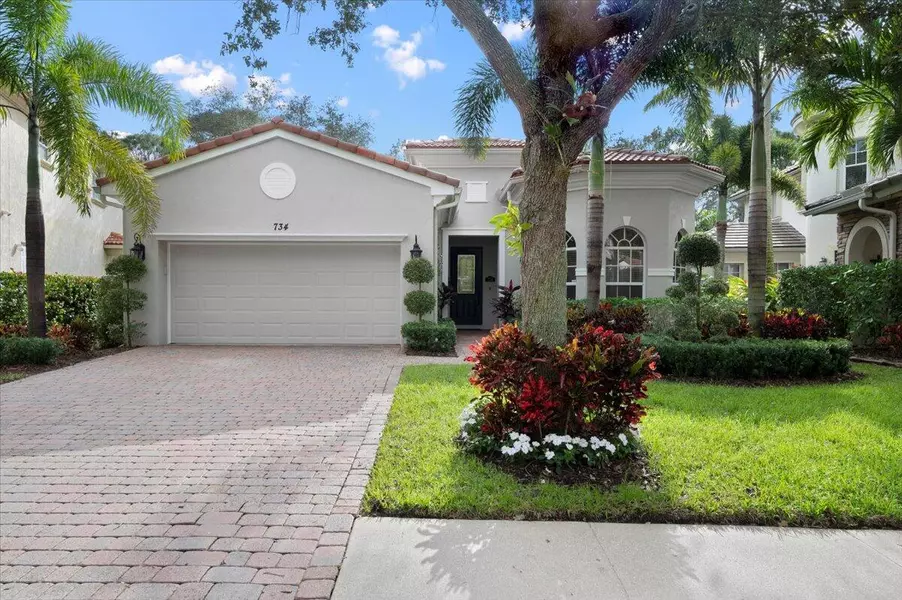 734 Bocce CT, Palm Beach Gardens, FL 33410