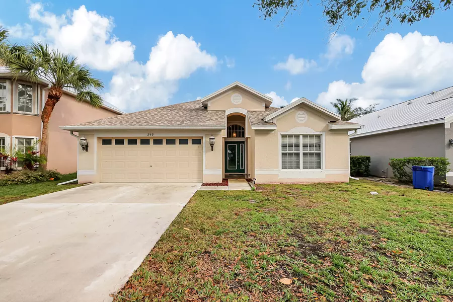 849 NW Waterlily PL, Jensen Beach, FL 34957