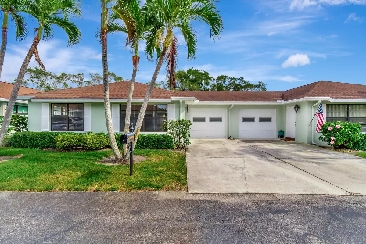 Boynton Beach, FL 33436,9780 Parkinsonia Tree TRL A