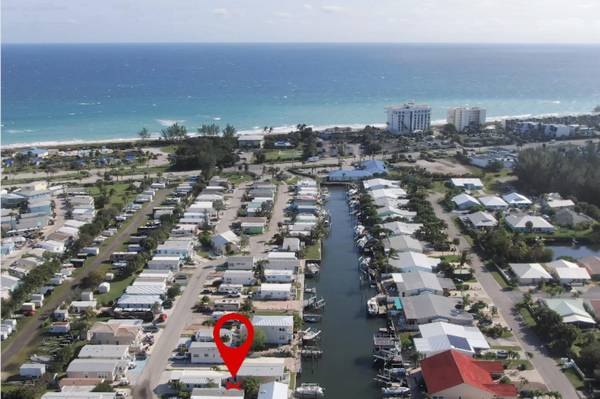 Jensen Beach, FL 34957,10851 S Ocean DR 117