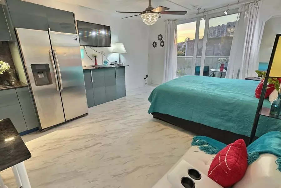 19201 Collins AVE 335, Sunny Isles Beach, FL 33160