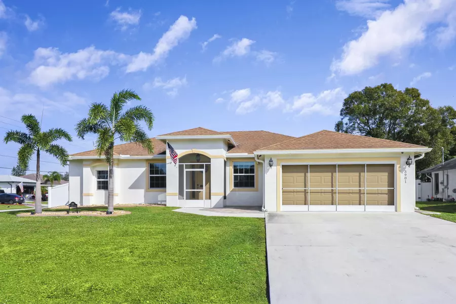 3901 SW Laffite ST, Port Saint Lucie, FL 34953