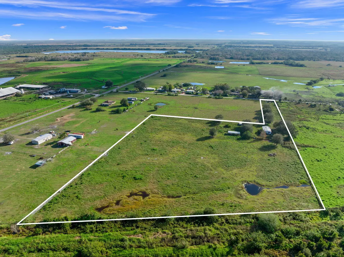 Okeechobee, FL 34972,28467 NE 55th AVE