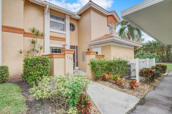 9576 Shadybrook DR 102, Boynton Beach, FL 33437