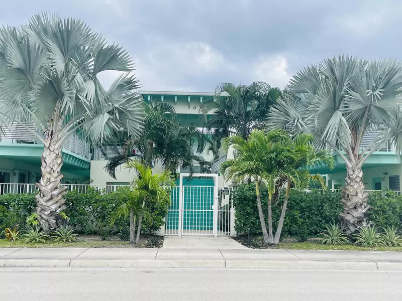 702 N Federal HWY B11, Lake Worth Beach, FL 33460