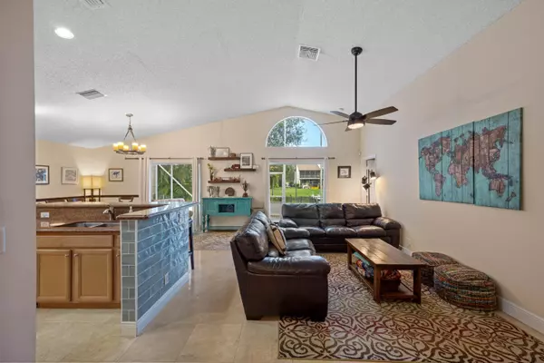 Wellington, FL 33414,12119 Sunset Point CIR