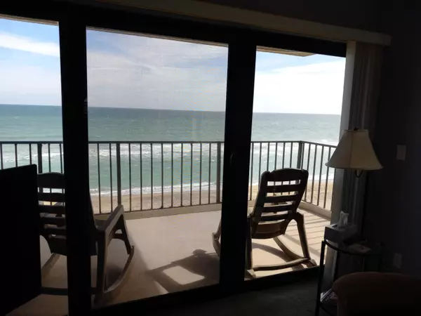 Jensen Beach, FL 34957,10310 S Ocean DR 610