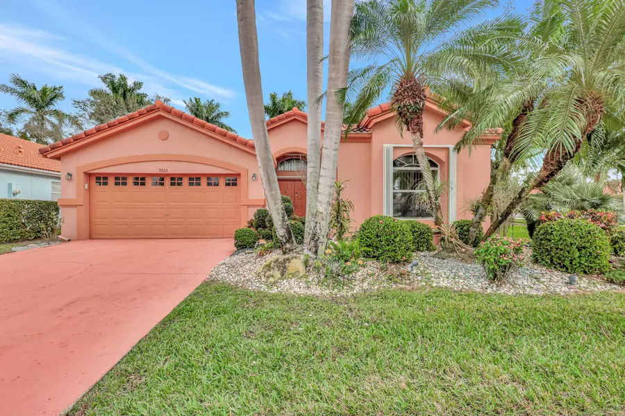 9662 Harbour Lake CIR, Boynton Beach, FL 33437