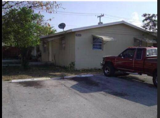 509 Mayflower RD, West Palm Beach, FL 33405