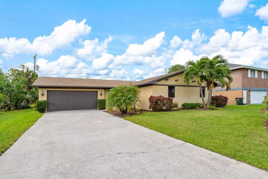 624 Ibis DR, Delray Beach, FL 33444