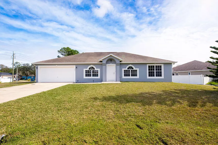 1815 SE Dragon RD, Palm Bay, FL 32909