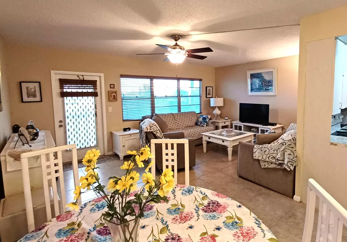Deerfield Beach, FL 33442,4008 N N Swansea A CIR 4008
