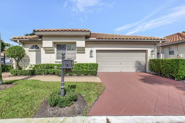 Boca Raton, FL 33496,5169 NW 26th CIR