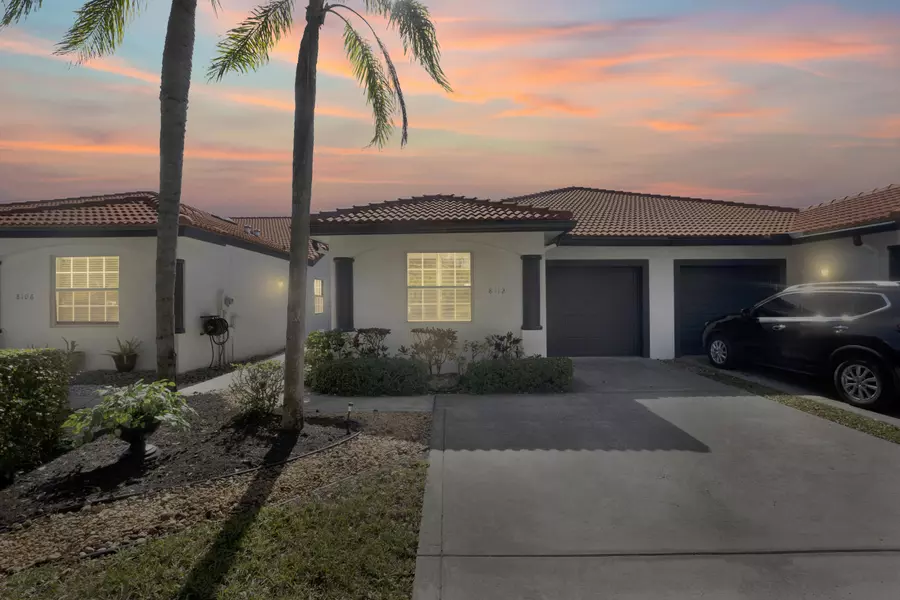 8112 Via Di Veneto, Boca Raton, FL 33496