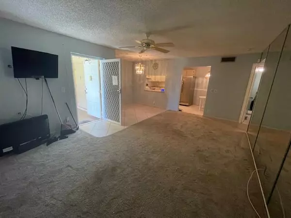 Greenacres, FL 33415,826 Sky Pine WAY G2