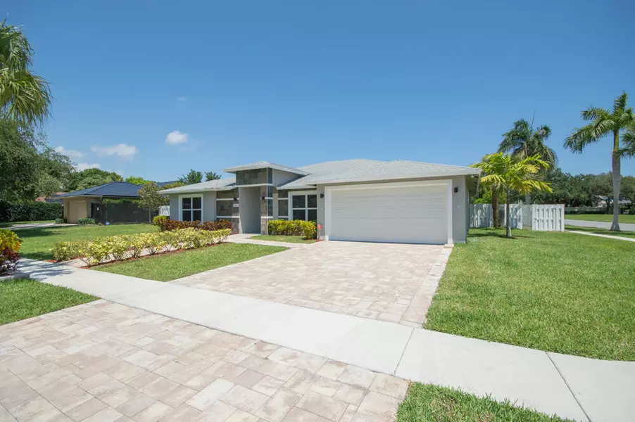 4008 N Shelley RD, West Palm Beach, FL 33407