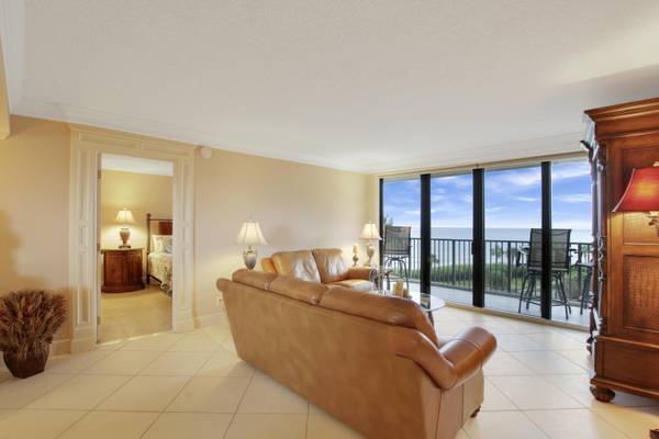 Jupiter, FL 33477,200 Ocean Trail WAY 407