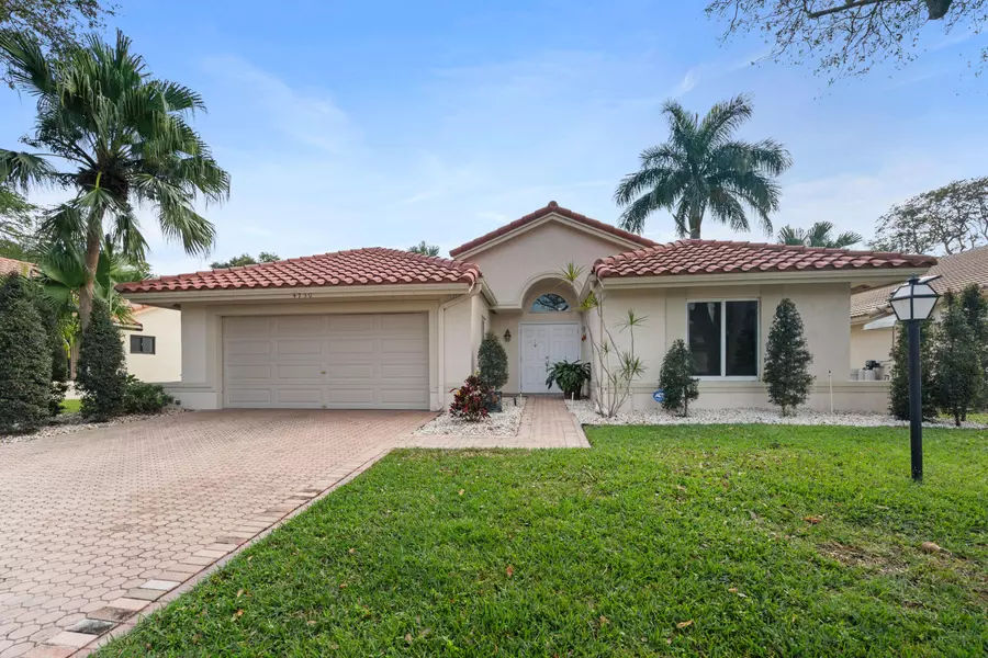 4730 Sextant CIR, Boynton Beach, FL 33436