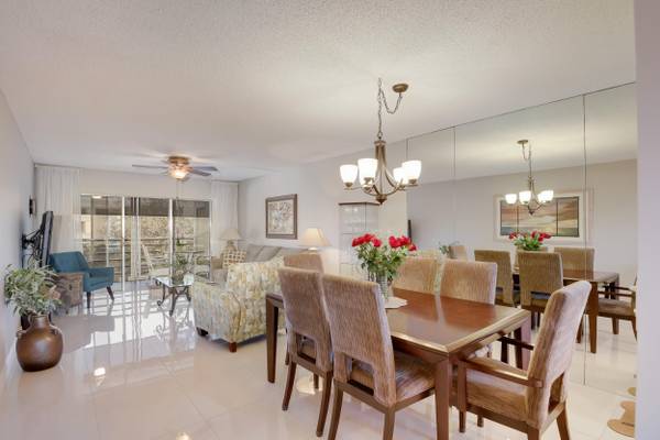 Lake Worth, FL 33467,3186 Via Poinciana 412