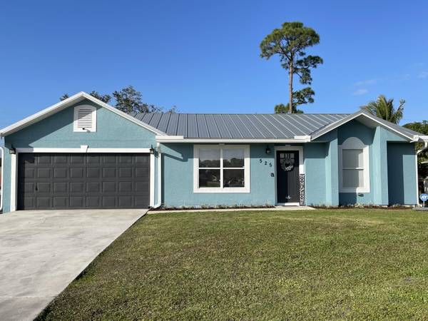 525 NW Placid Avenue AVE, Saint Lucie West, FL 34983