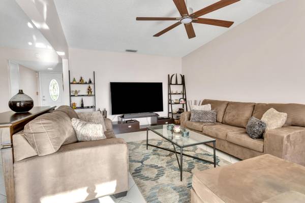 Delray Beach, FL 33484,15912 Forsythia CIR