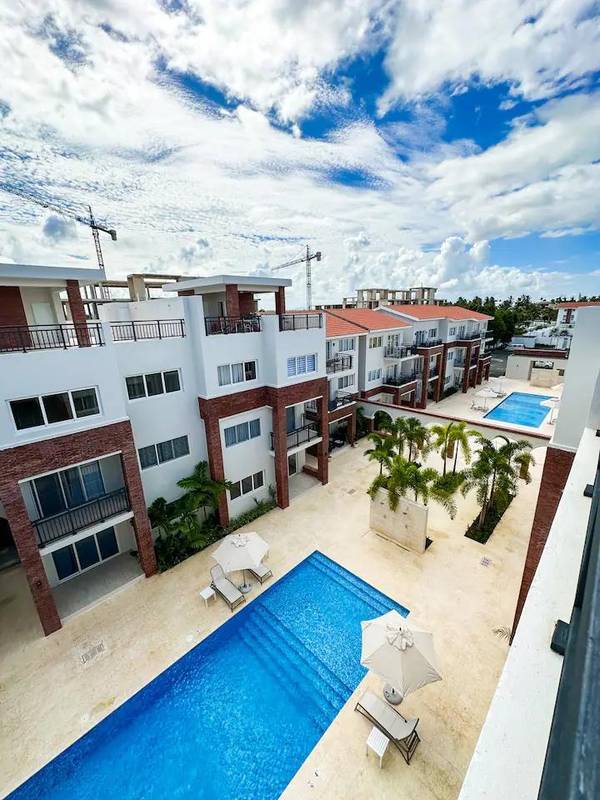 11 Coral Village B303, Out Of Country, 00000