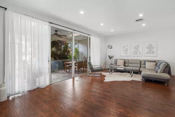 Boca Raton, FL 33433,6823 Via Regina 0