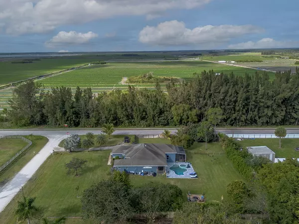 17975 N 83rd PL, Loxahatchee, FL 33470