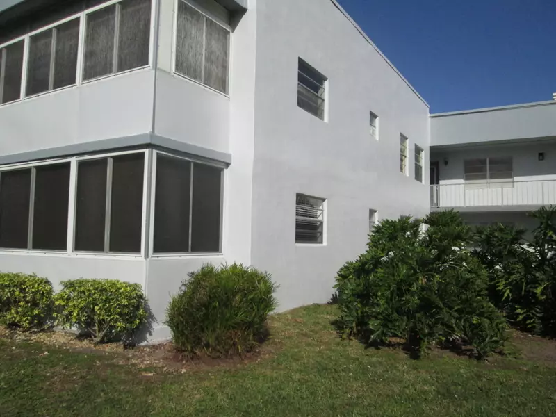 260 Piedmont F TER, Delray Beach, FL 33484