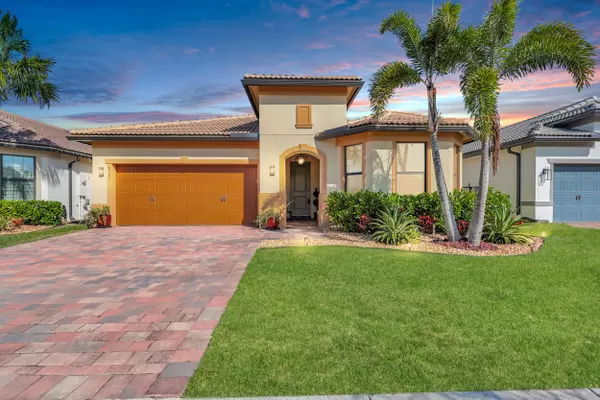 8347 Pedigree CIR, Lake Worth, FL 33467