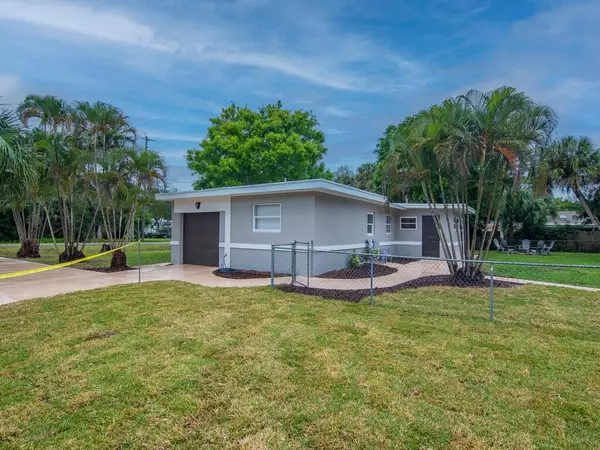 Fort Pierce, FL 34982,4220 Sunrise BLVD