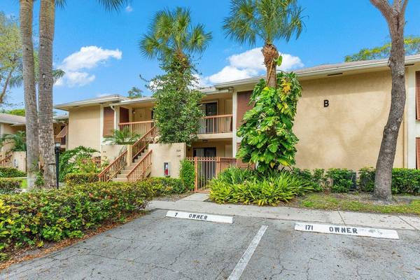 3939 NE 5th AVE B205,  Boca Raton,  FL 33431