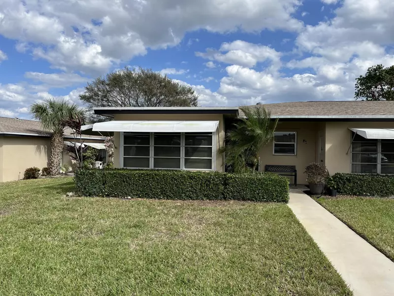 875 North DR A, Delray Beach, FL 33445