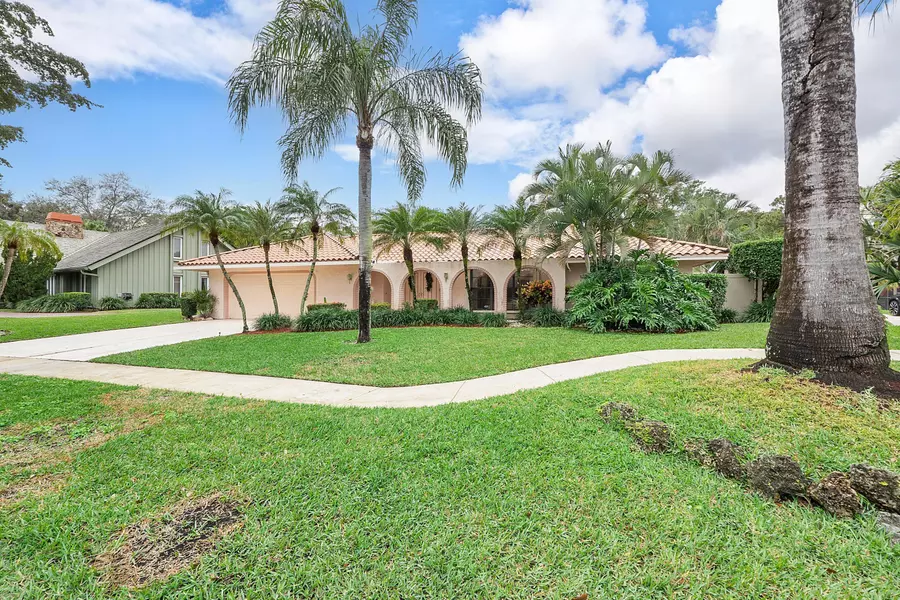 6963 N Grande DR, Boca Raton, FL 33433