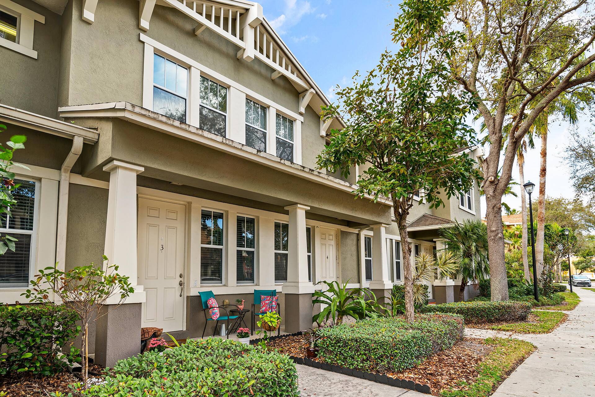 580 Pacific Grove DR 3, West Palm Beach, FL 33401