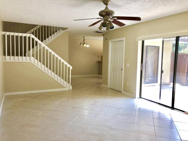 Delray Beach, FL 33445,2931 SW 22nd CIR 31a