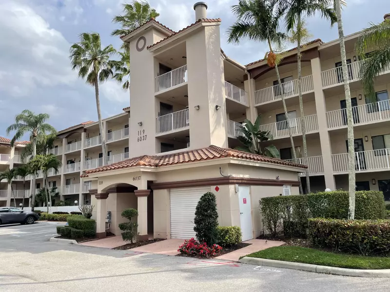 6037 Pointe Regal CIR 205, Delray Beach, FL 33484