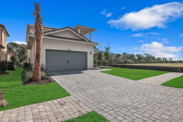 Port Saint Lucie, FL 34984,258 SE Calmo CIR