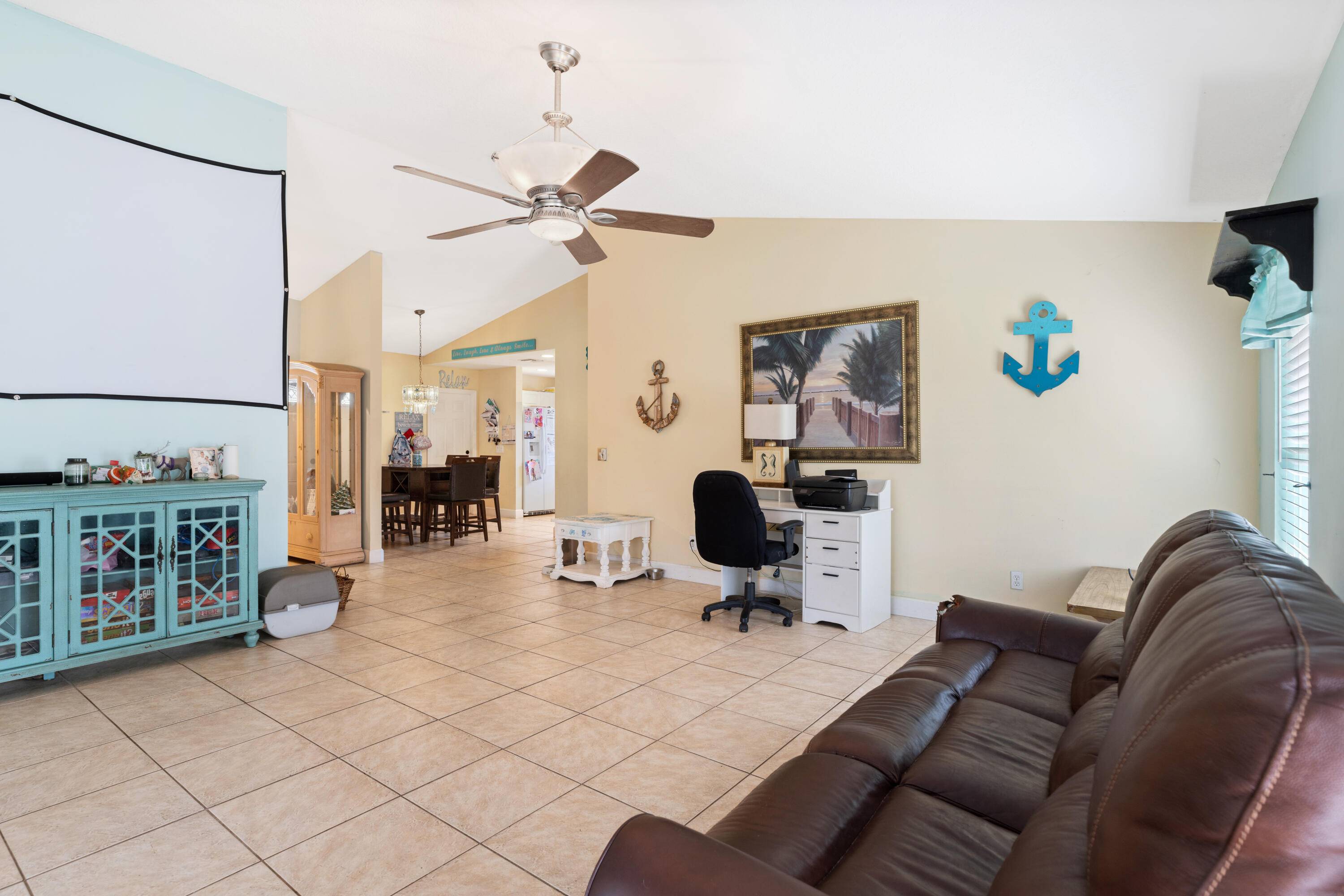 Vero Beach, FL 32962,741 SW 18th PL