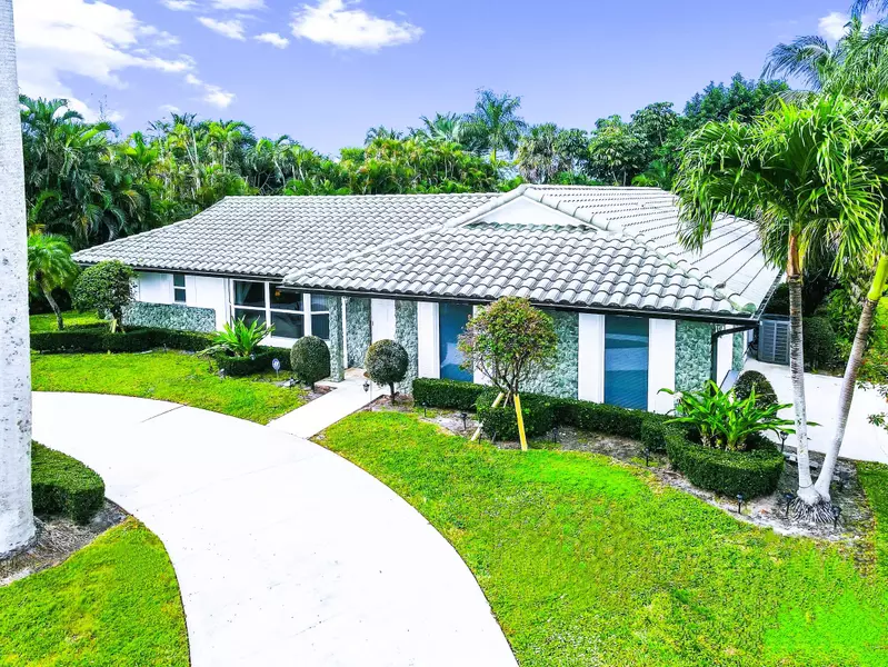 5716 Golfway DR, Boca Raton, FL 33433