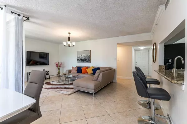 Delray Beach, FL 33444,2025 Lavers CIR D108