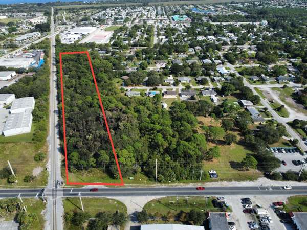 Fort Pierce, FL 34982,0 Oleander AVE