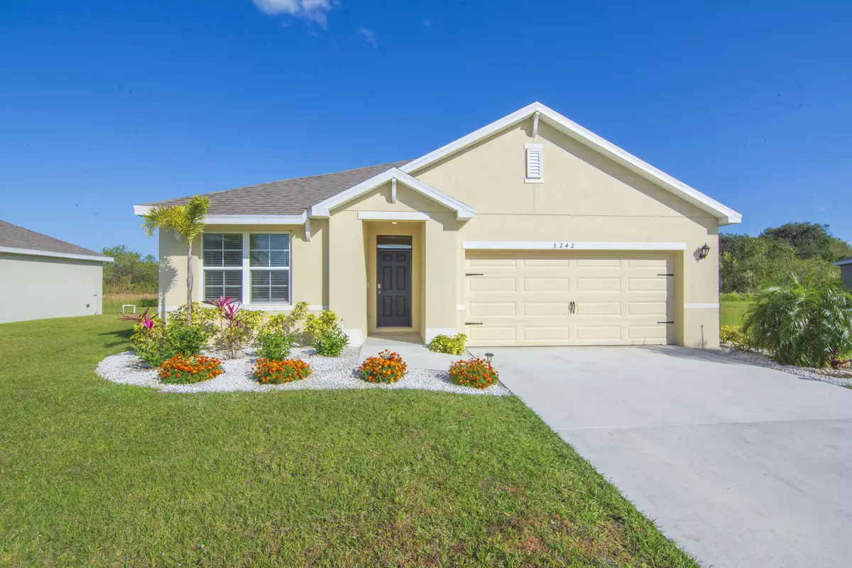 Fort Pierce, FL 34945,3242 Trinity CIR