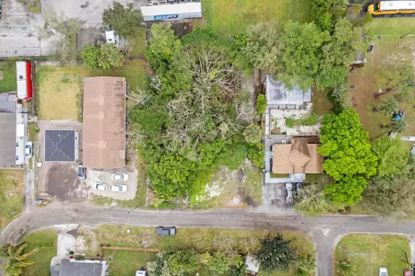 West Palm Beach, FL 33406,00 Miss Piney RD