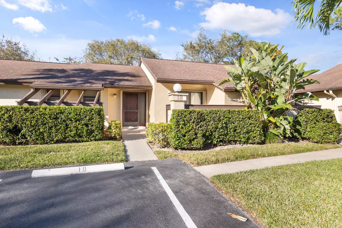 Royal Palm Beach, FL 33411,18 Black Birch CT