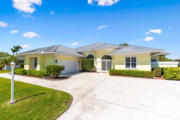 Fort Pierce, FL 34982,4406 Gator Trace LN