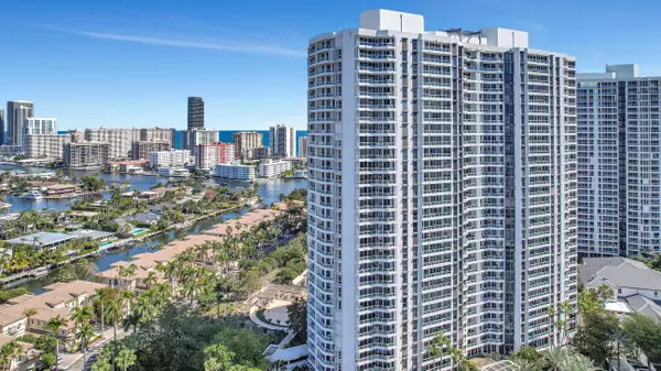 Aventura, FL 33180,21205 Yacht Club DR 1109